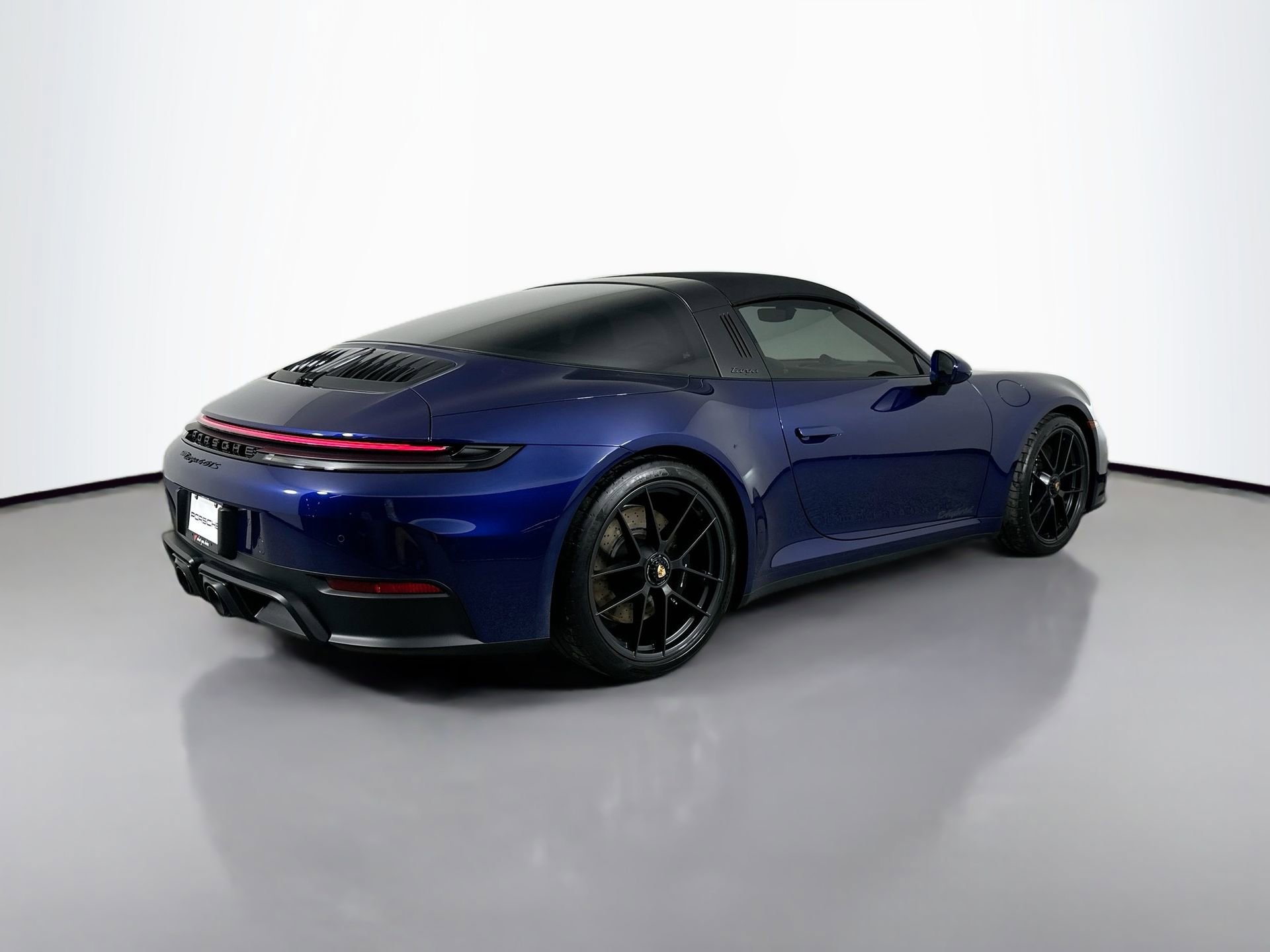 Certified 2025 Porsche 911 Targa 4 GTS image 7