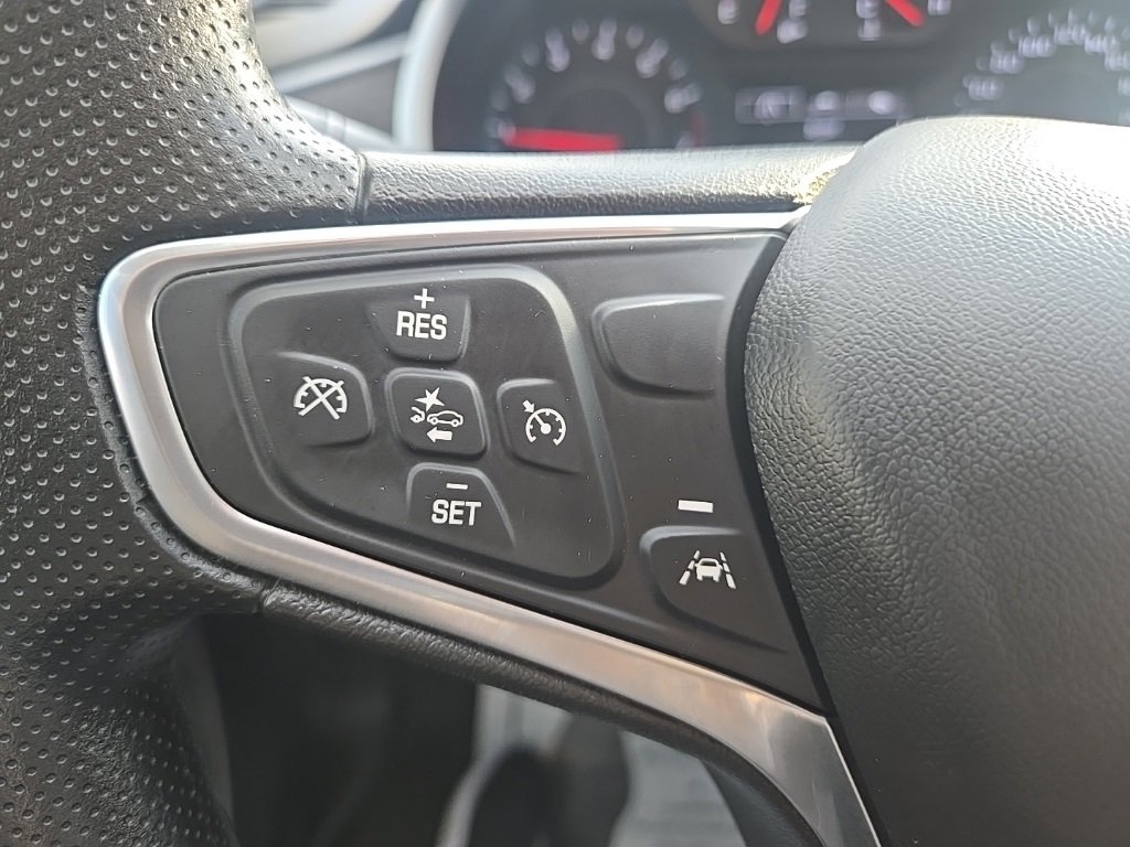 Used 2023 Chevrolet Malibu LT image 16