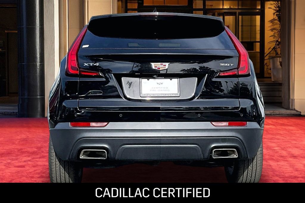 Certified 2023 Cadillac XT4 Luxury w/ Cold Weather Package image 5
