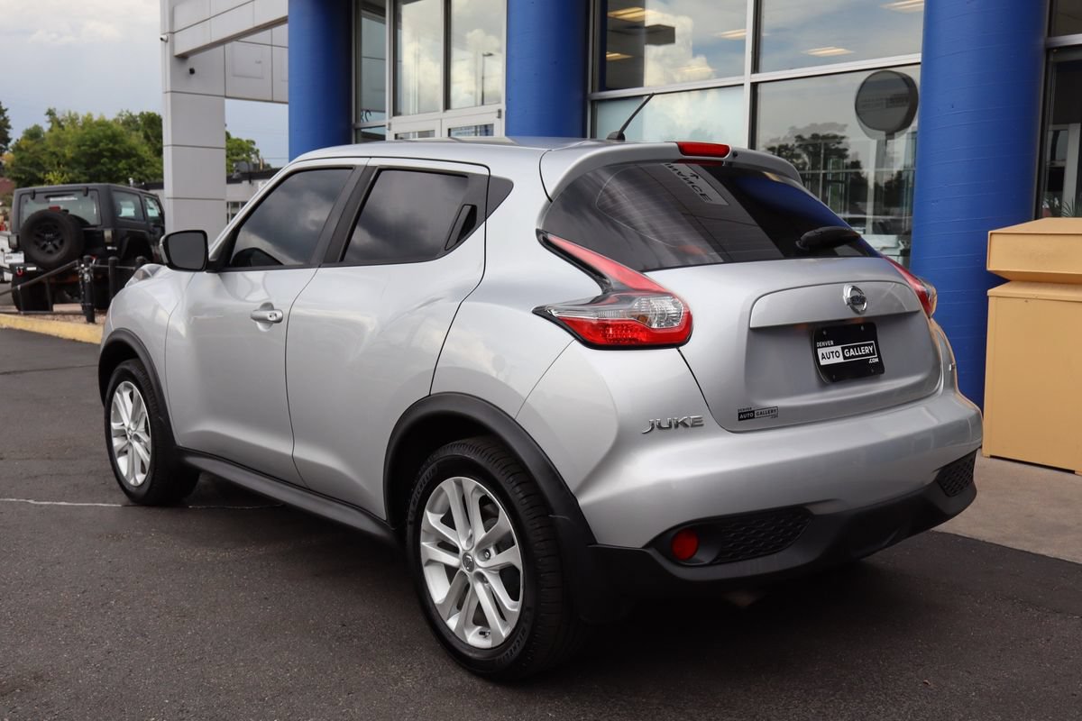 Used 2016 Nissan Juke S AWD/4WD image 3