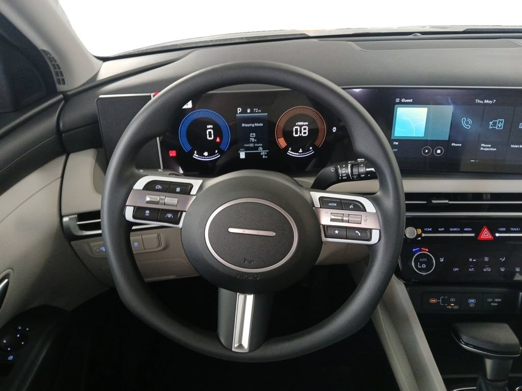 New 2026 Hyundai Tucson SEL FWD image 12