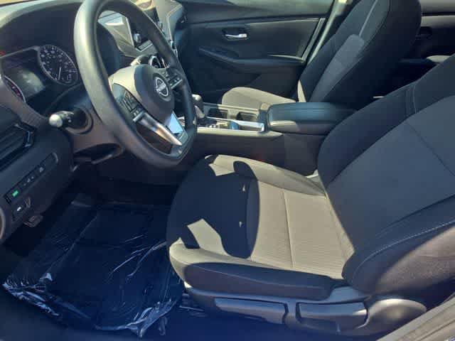 Used 2024 Nissan Sentra SV FWD image 16