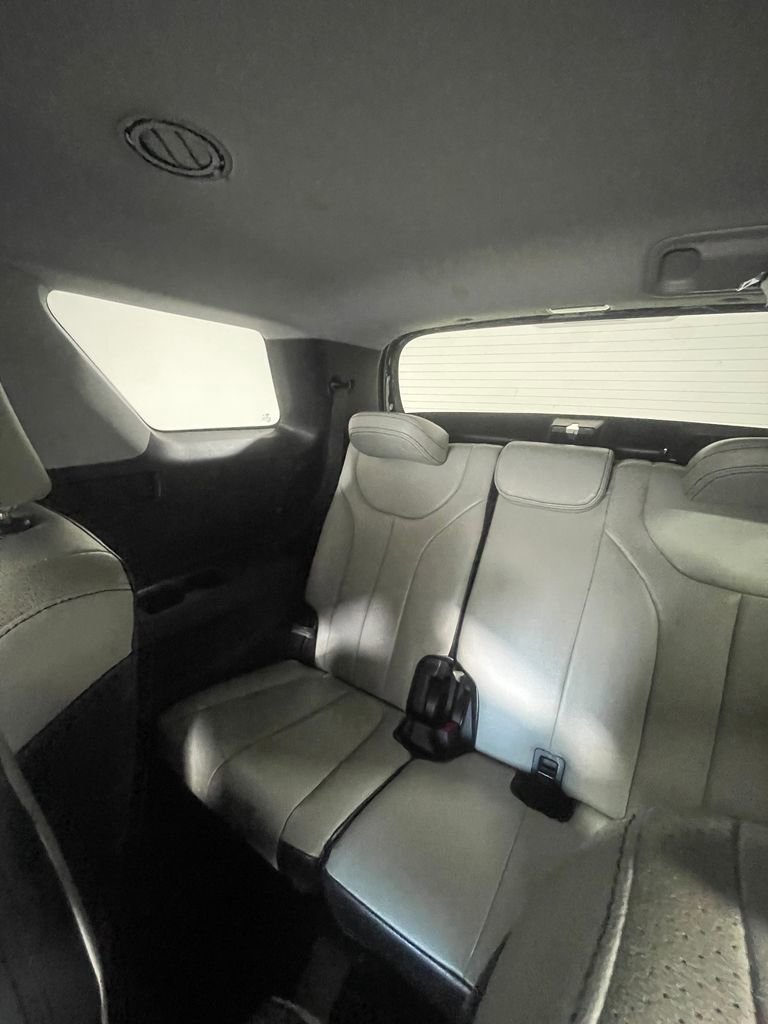 Used 2020 Hyundai Palisade SEL image 29