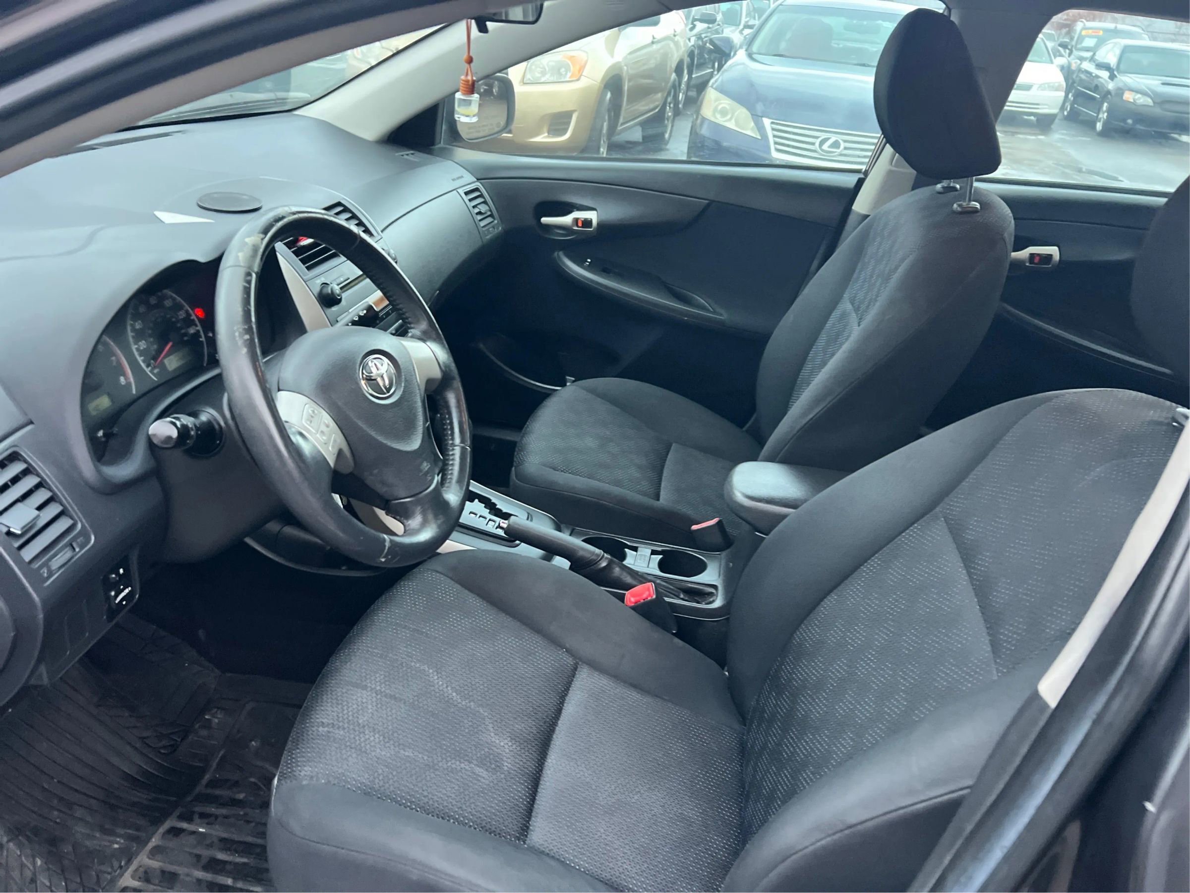 Used 2009 Toyota Corolla S image 10