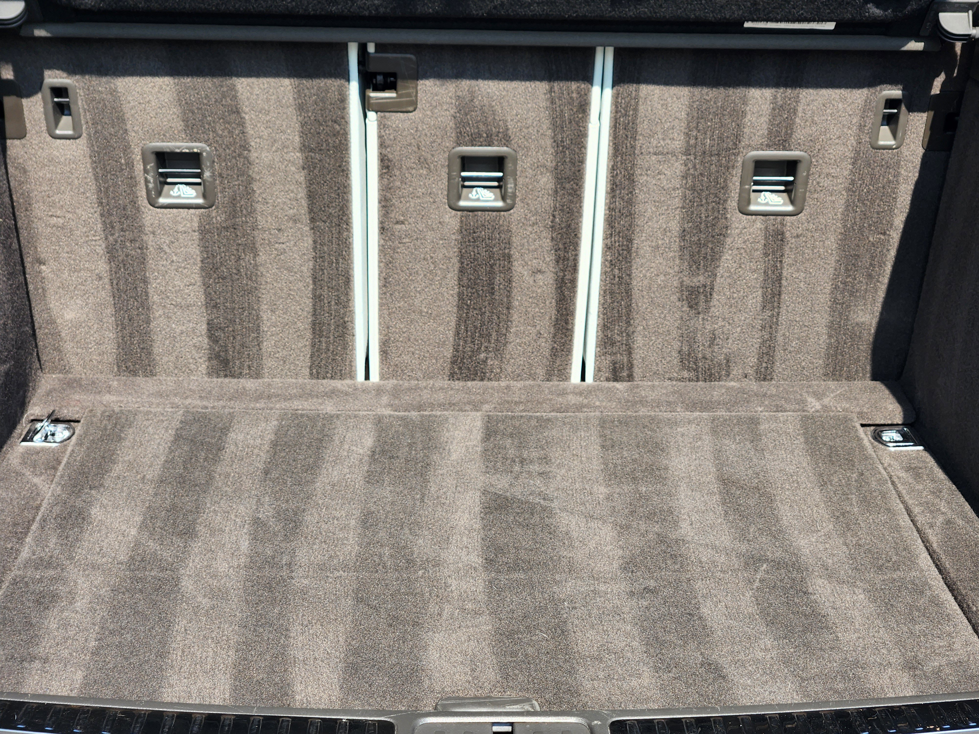 Used 2020 Porsche Macan Turbo image 32