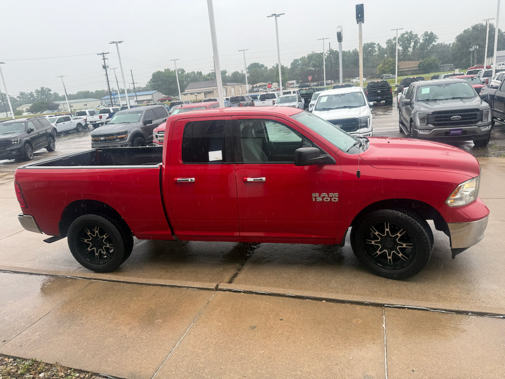 Used 2016 RAM 1500 Classic SLT RWD image 8