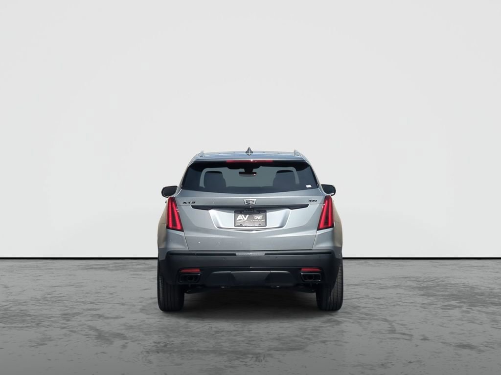 New 2026 Cadillac XT5 Premium Luxury w/ LPO, ONYX Package FWD image 7
