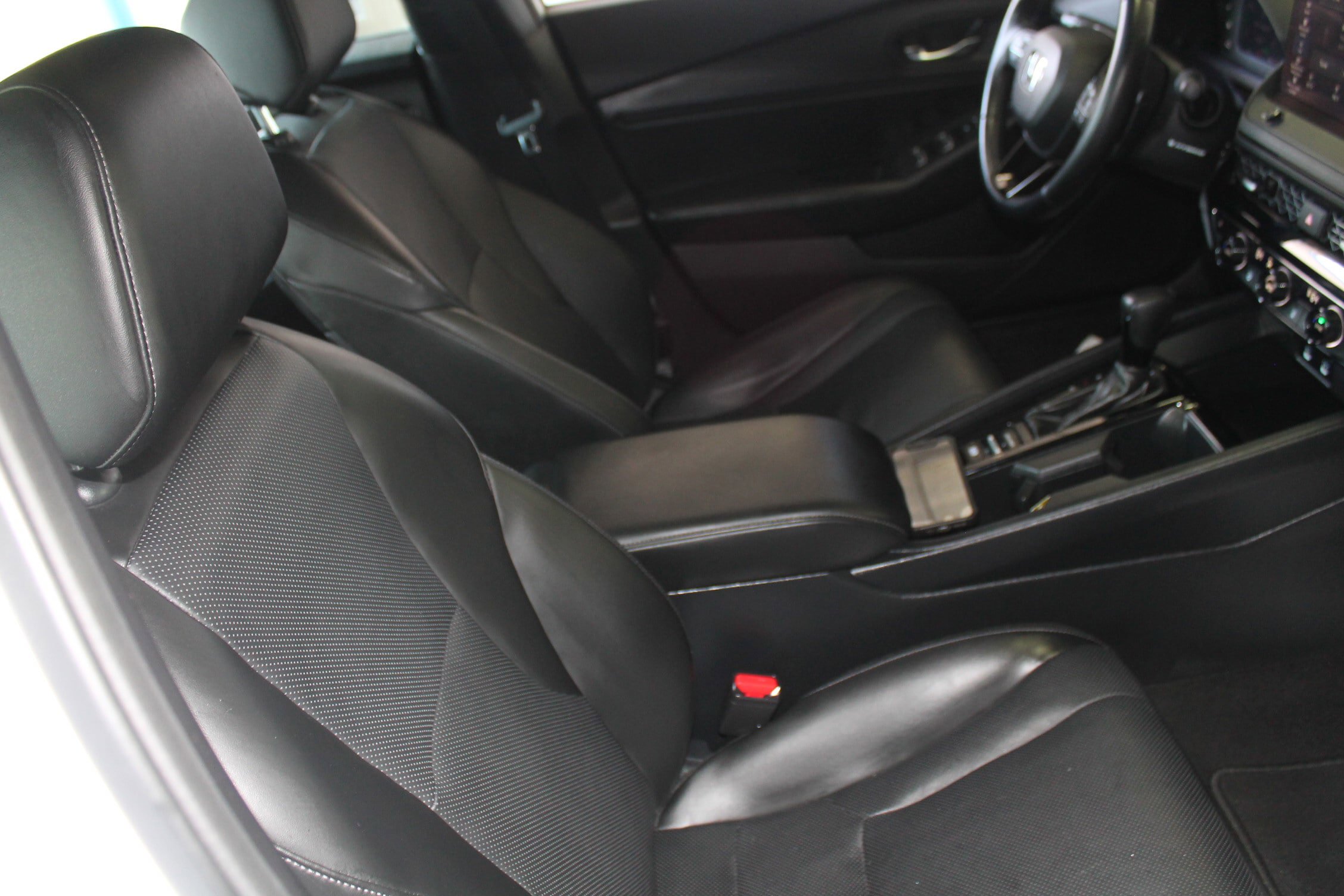 Used 2024 Honda Accord Sport image 21