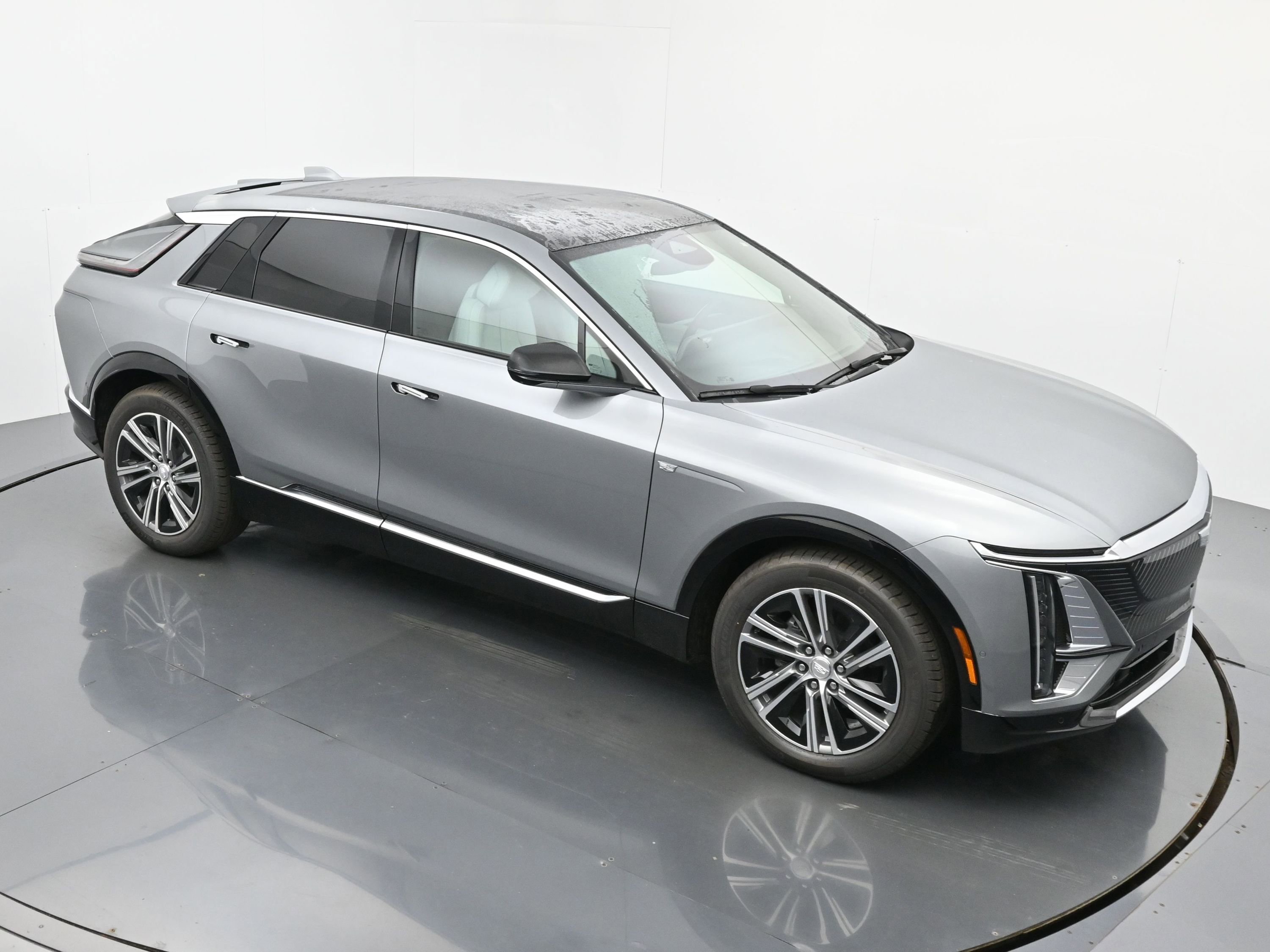 New 2026 Cadillac Lyriq Luxury image 29