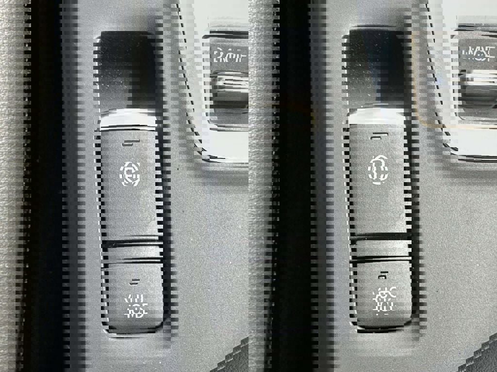 Used 2025 INFINITI QX55 Luxe w/ Cargo Package image 32