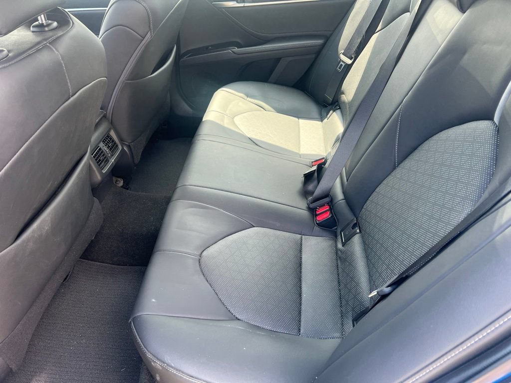 Used 2018 Toyota Camry XSE w/ Driver Assist Package FWD image 13