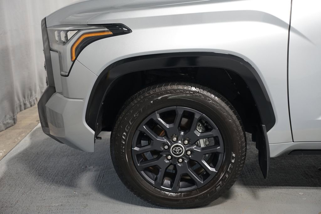 Used 2023 Toyota Tundra Platinum image 5