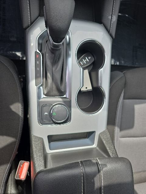 Certified 2025 Chevrolet Blazer LT FWD image 17