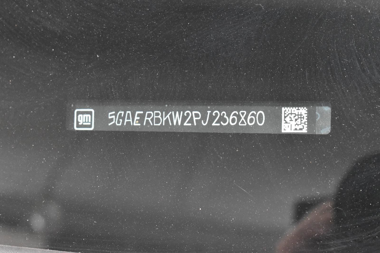 Used 2023 Buick Enclave Essence w/ LPO, Floor Liner Package FWD image 37