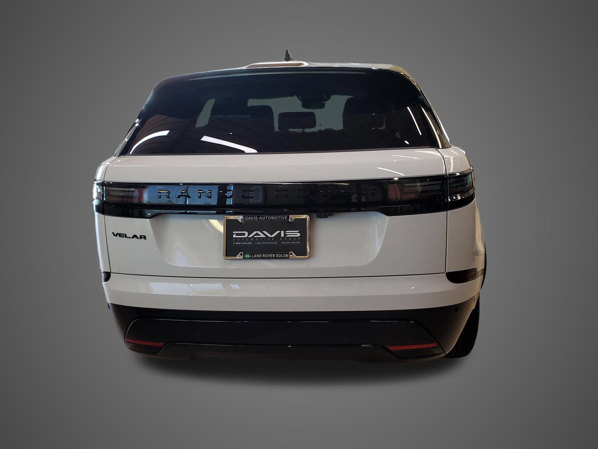 New 2026 Land Rover Range Rover Velar Dynamic SE AWD/4WD image 5