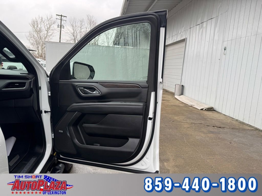 Used 2023 Chevrolet Suburban Z71 image 53