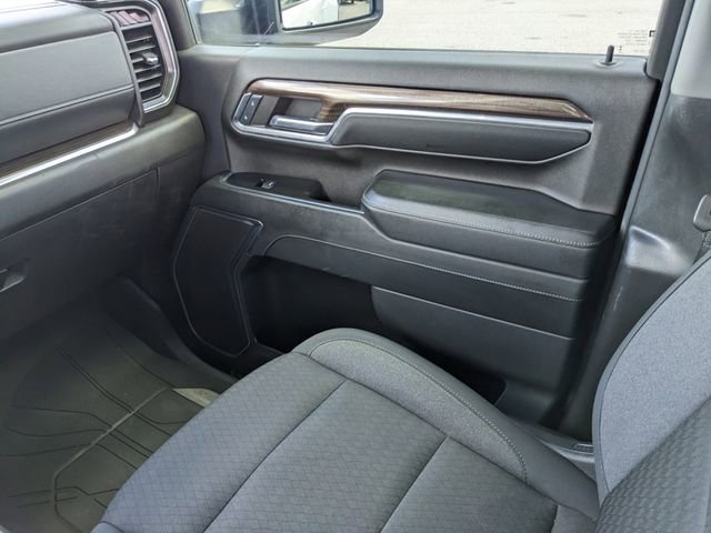 Used 2024 Chevrolet Silverado 3500 LT AWD/4WD image 19
