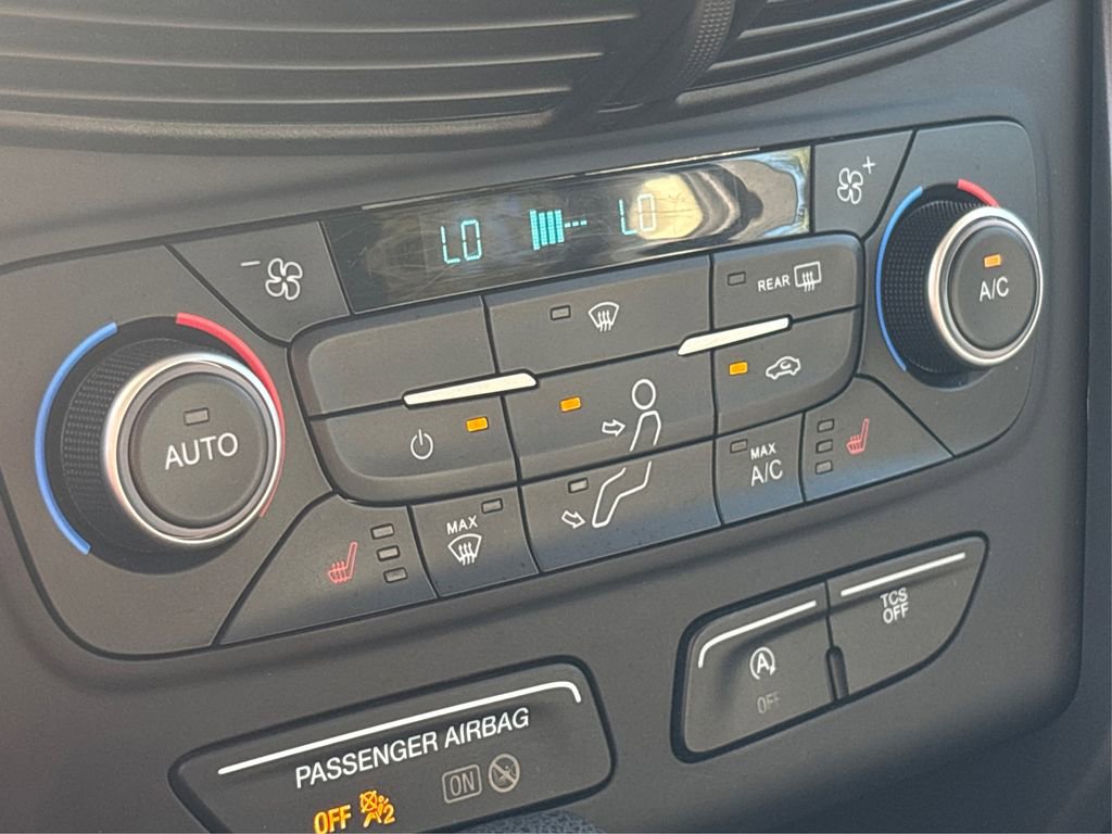 Used 2018 Ford Escape SE w/ SE Sync 3 Package image 29