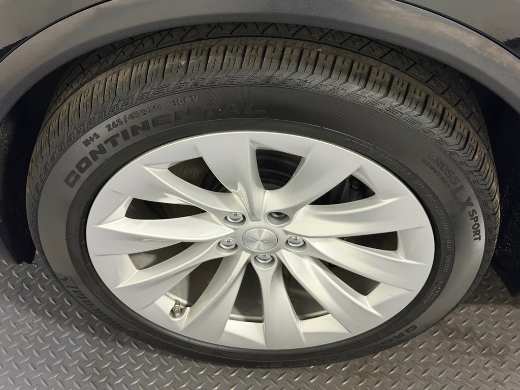 Used 2016 Tesla Model X 75D image 23