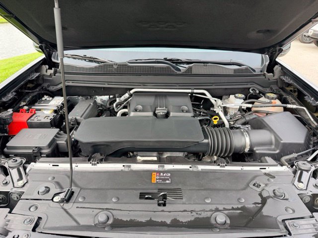 Certified 2024 Chevrolet Colorado Z71 w/ Z71 Convenience Package 2 AWD/4WD image 28
