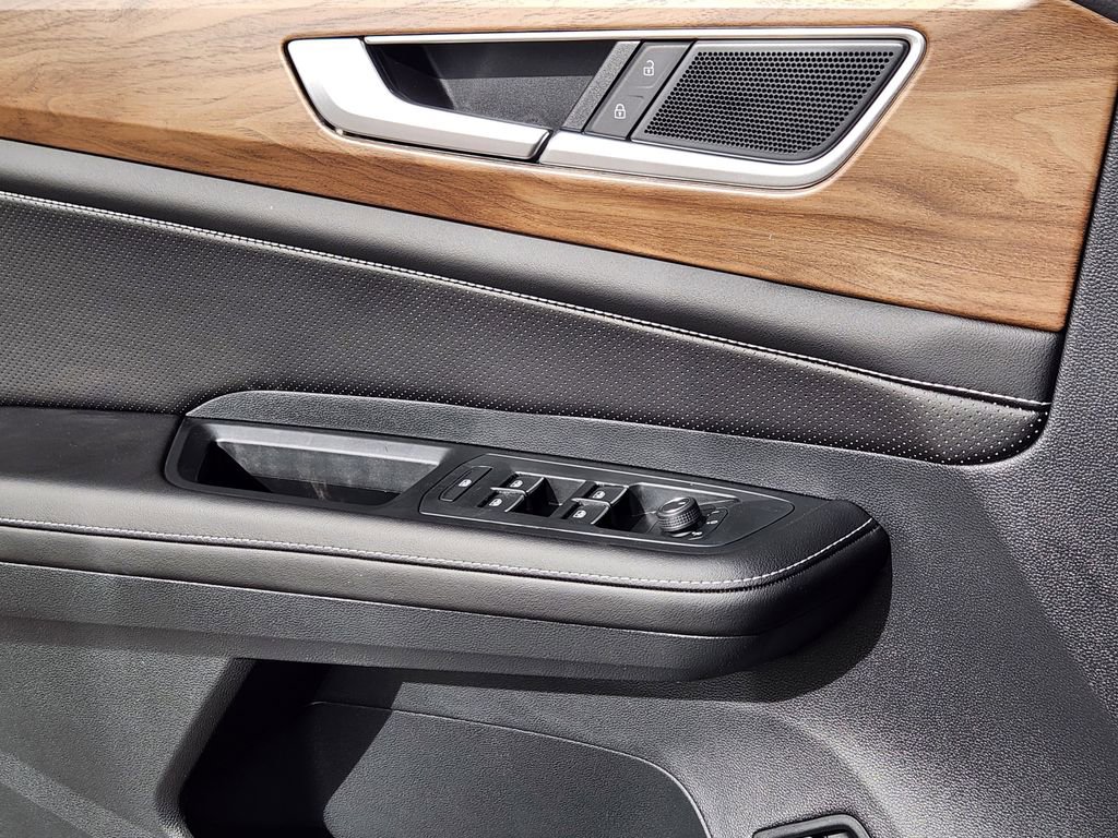 New 2026 Volkswagen Atlas SE image 11