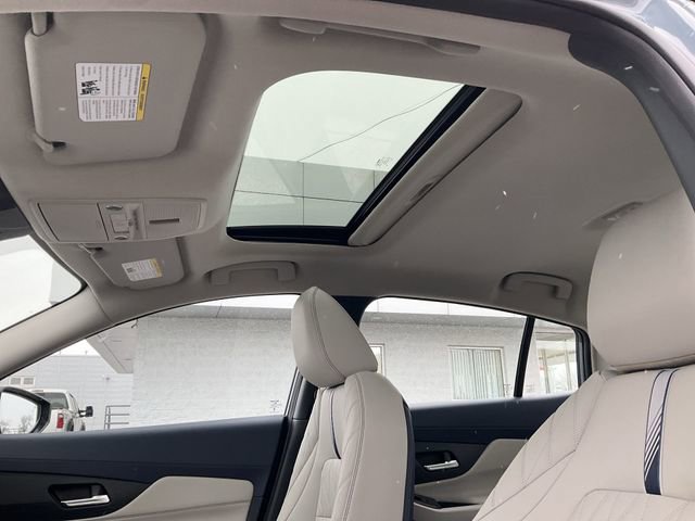 New 2026 Nissan Sentra SL w/ Floor Mat Package image 26