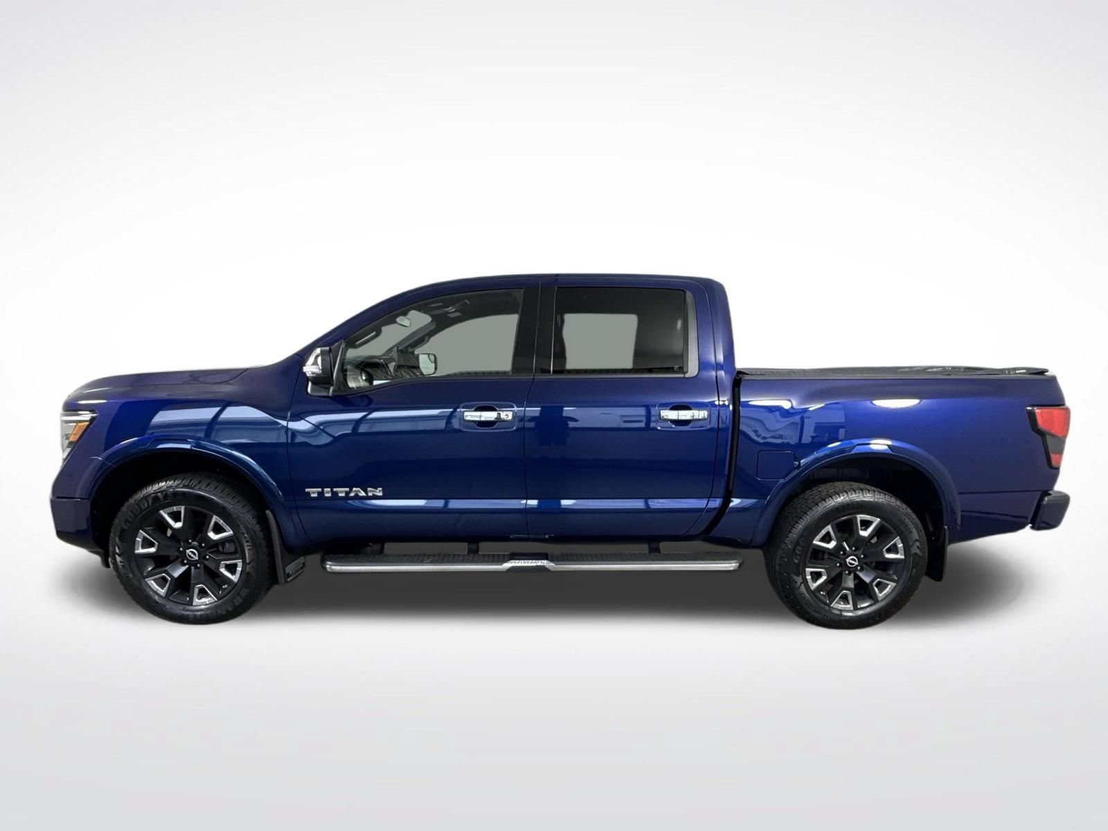 Certified 2023 Nissan Titan Platinum Reserve w/ Off Road Protection Package AWD/4WD image 31