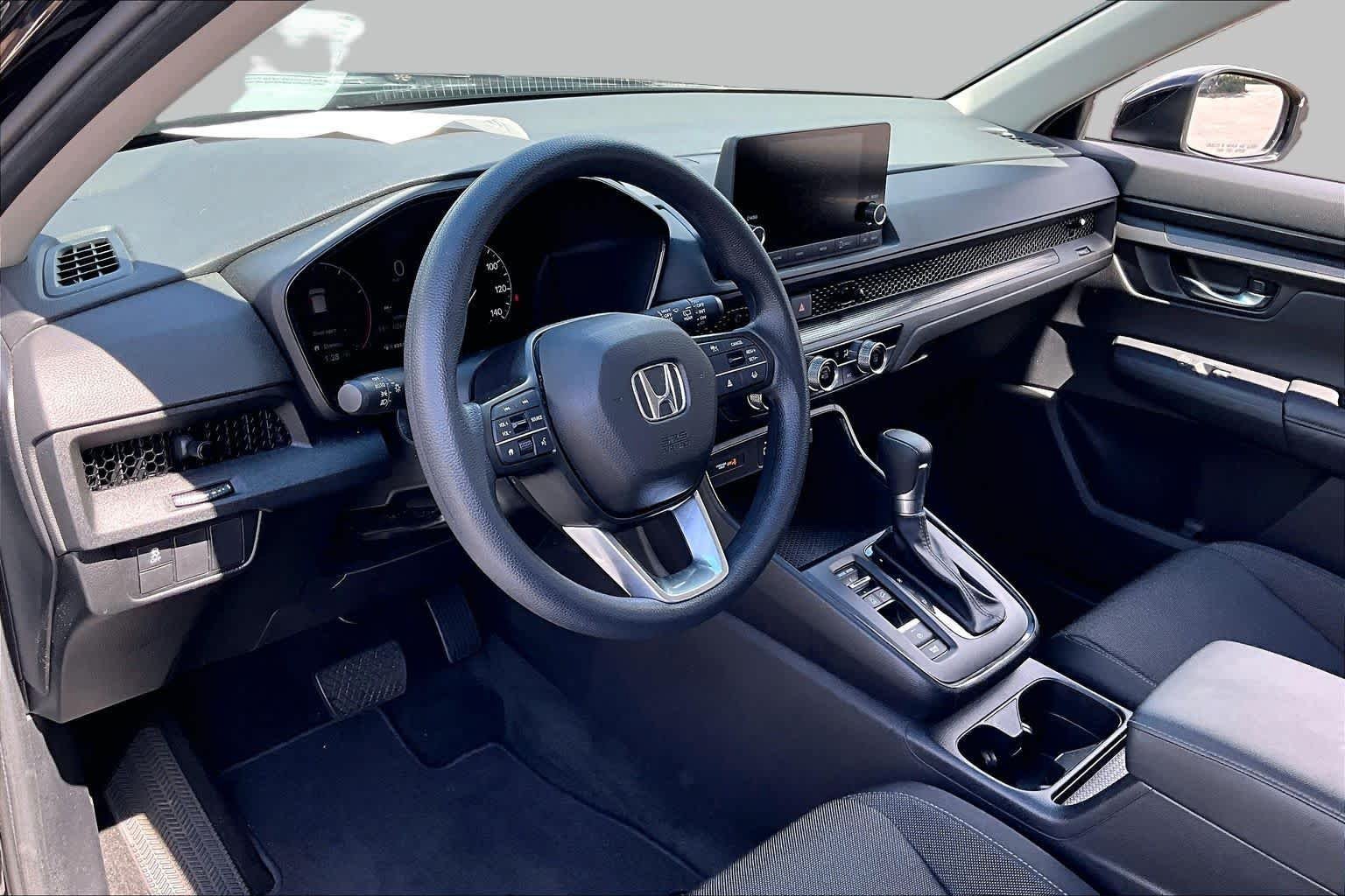 Used 2024 Honda CR-V LX image 17