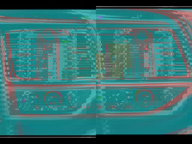 Used 2015 Toyota Highlander Limited w/ Driver Technology Package AWD/4WD image 34