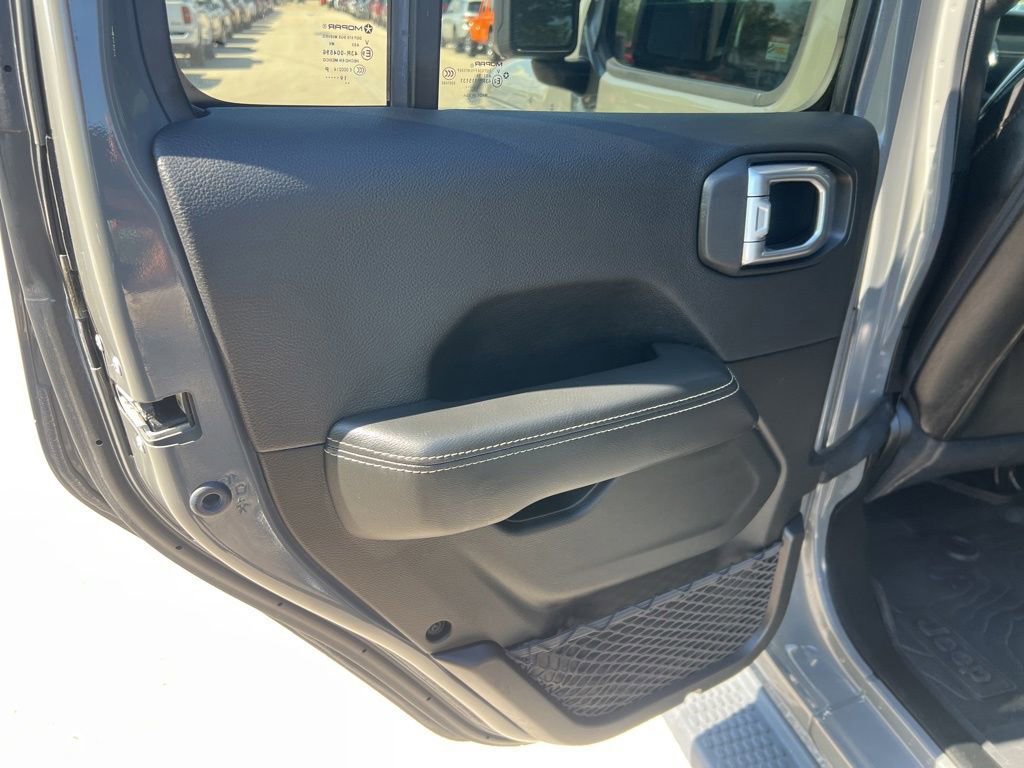 Certified 2020 Jeep Wrangler Unlimited Sahara AWD/4WD image 41