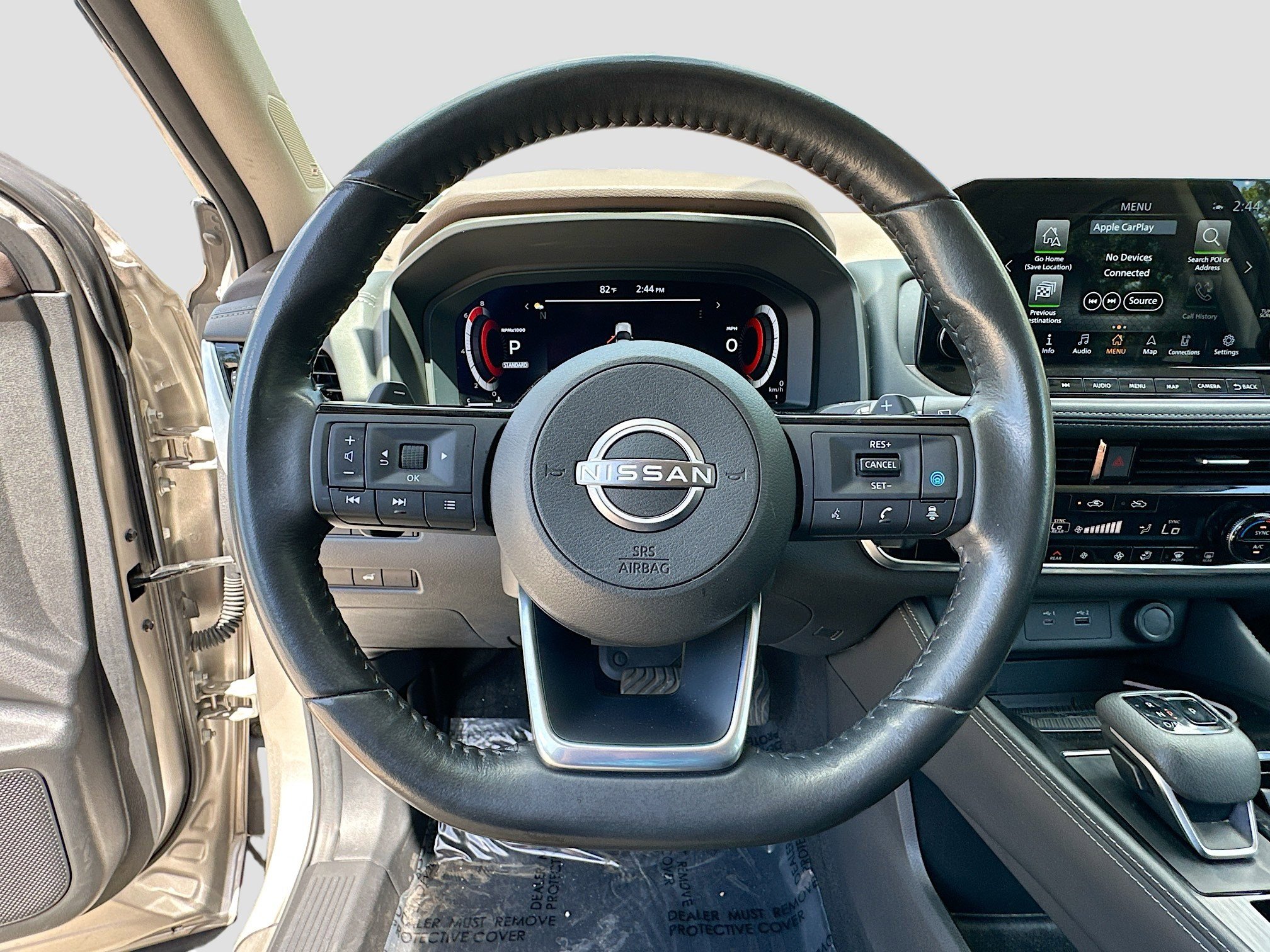 Used 2022 Nissan Rogue Platinum w/ Head-Up Display Package image 11