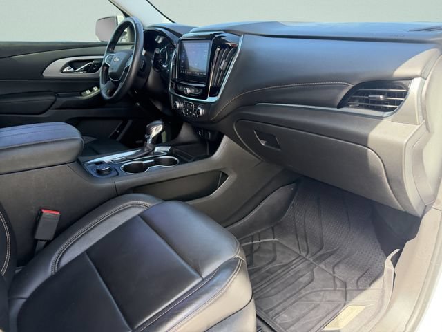 Used 2021 Chevrolet Traverse LT w/ LT Premium Package FWD image 15