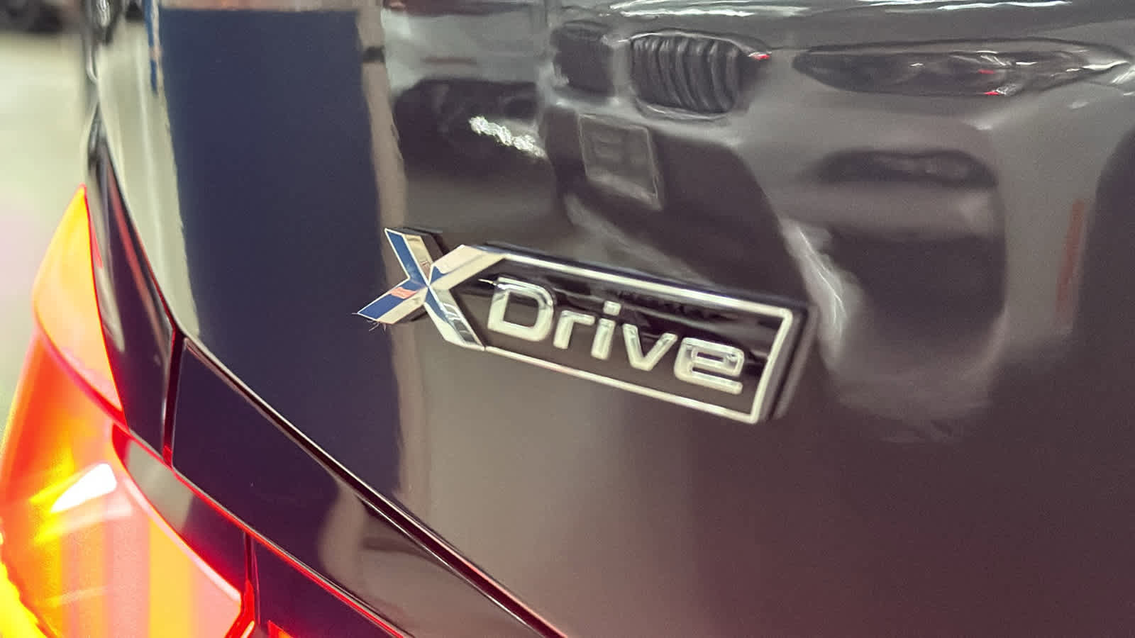 Used 2021 BMW 530i xDrive w/ M Sport Package AWD/4WD image 10