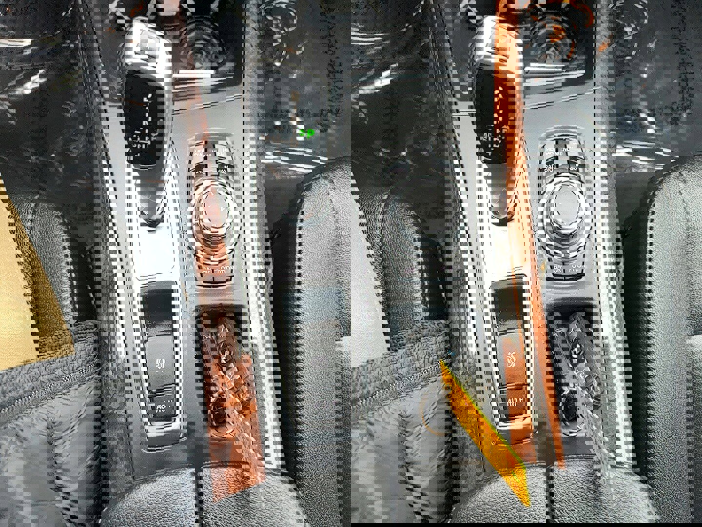 Used 2013 BMW X5 xDrive35i image 11