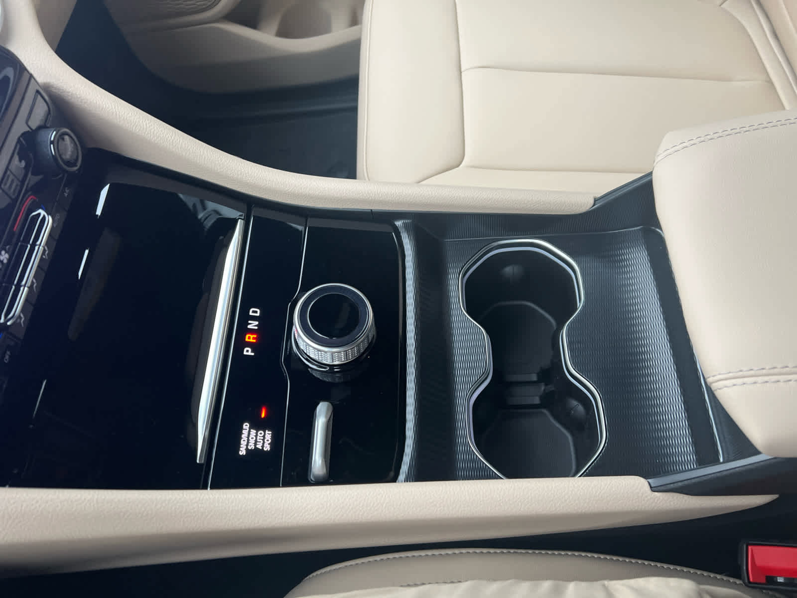 New 2025 Jeep Grand Cherokee Limited image 28