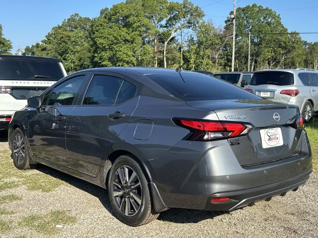 Used 2024 Nissan Versa S w/ S Plus Package FWD image 11