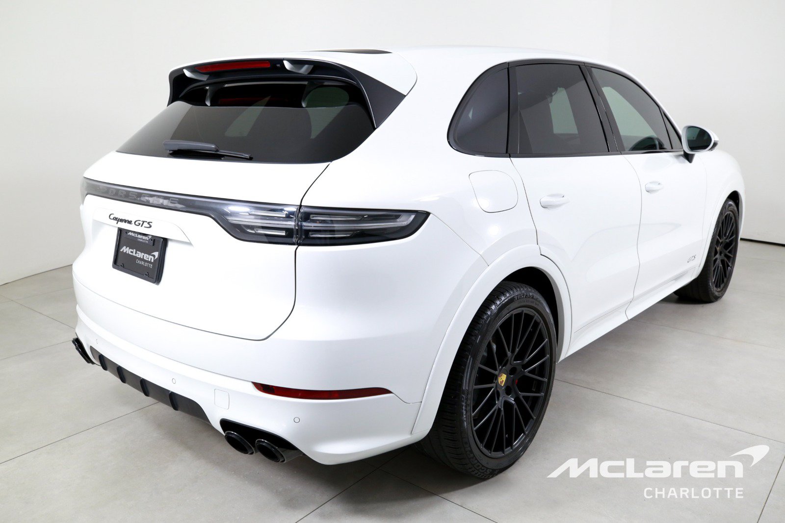 Used 2021 Porsche Cayenne GTS AWD/4WD image 8
