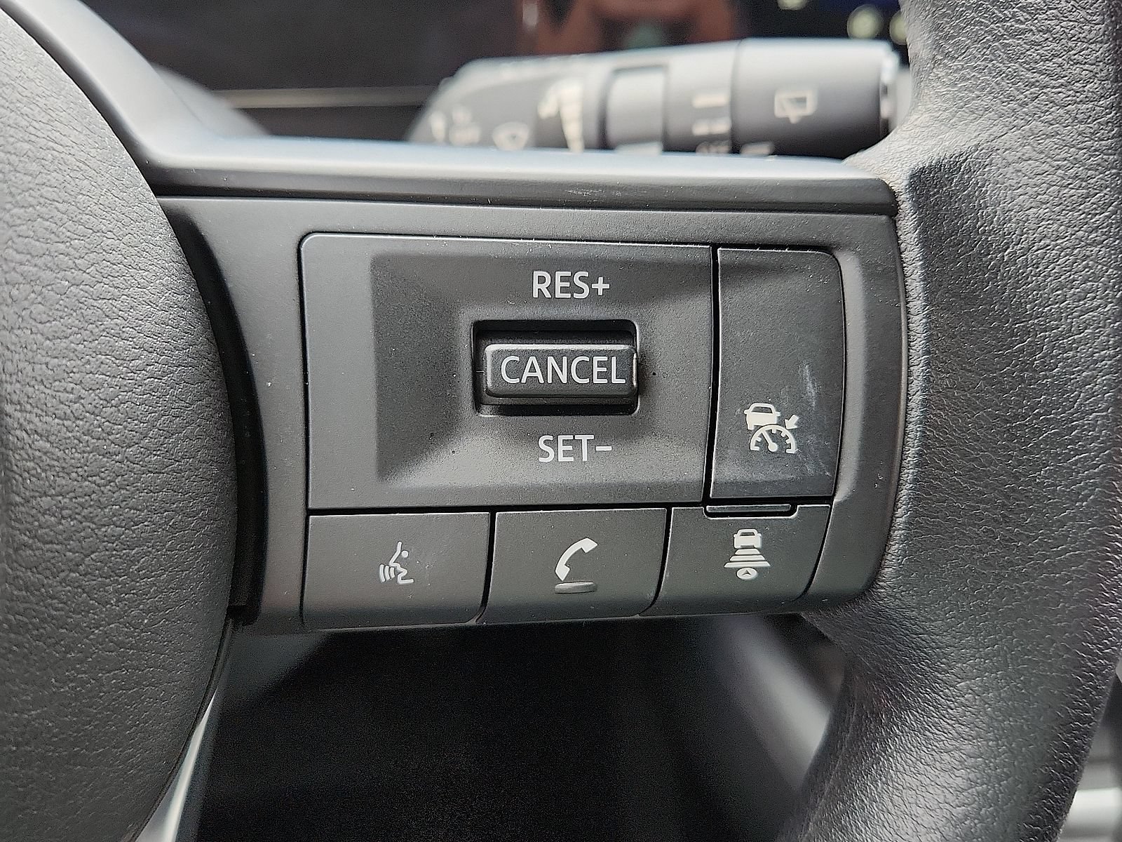 Used 2026 Nissan Kicks SV FWD image 16
