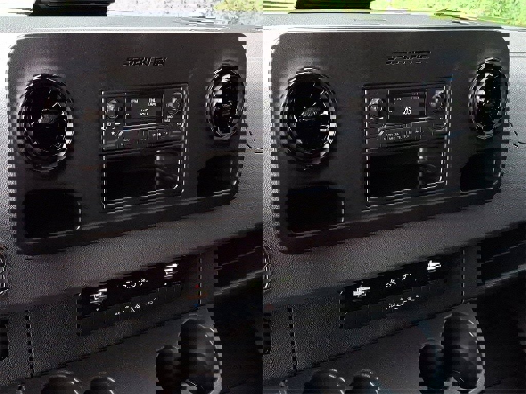 New 2025 Mercedes-Benz Sprinter 2500 image 12