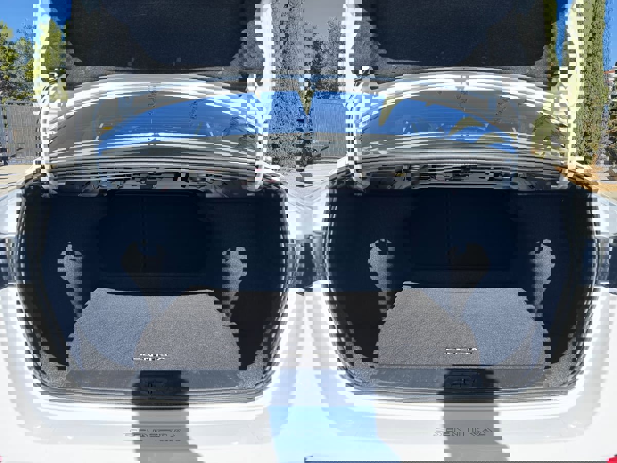 Used 2024 Nissan Sentra SV image 20