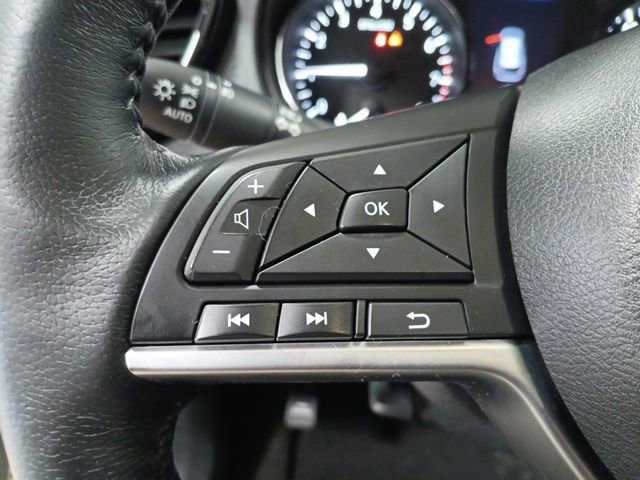 Used 2018 Nissan Rogue SL image 23