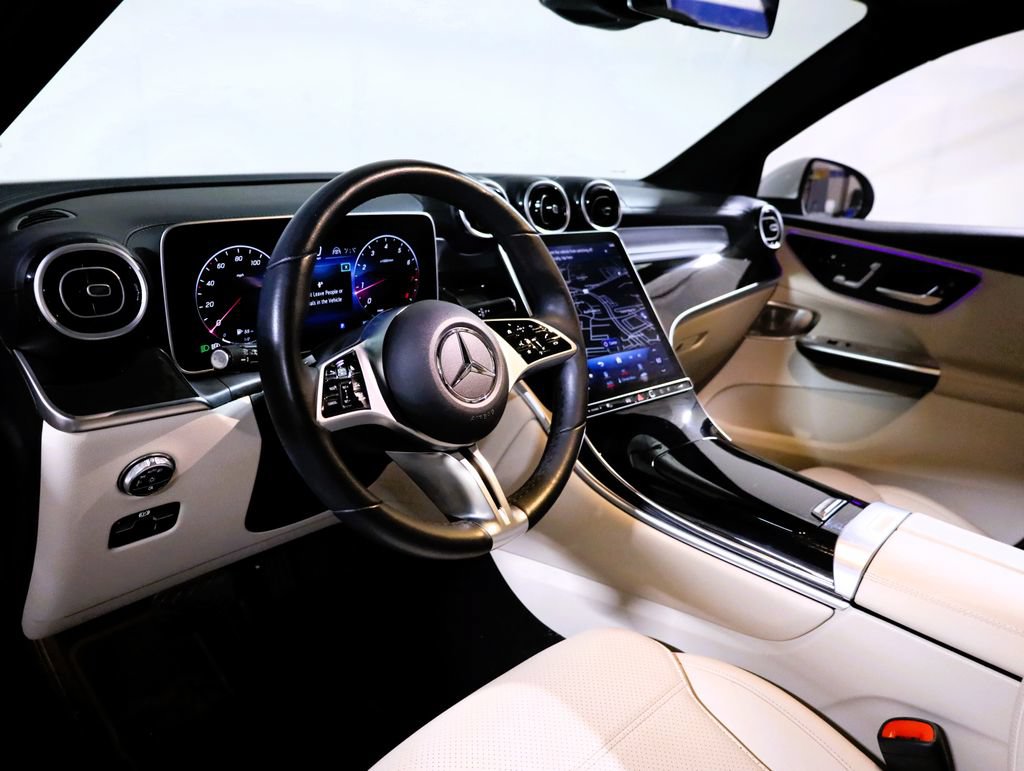 Certified 2024 Mercedes-Benz GLC 300 4MATIC image 28