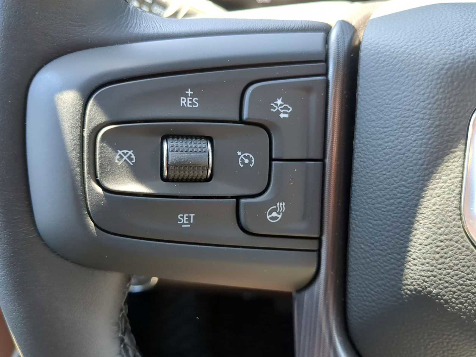 New 2026 GMC Sierra 2500 Denali Ultimate AWD/4WD image 16