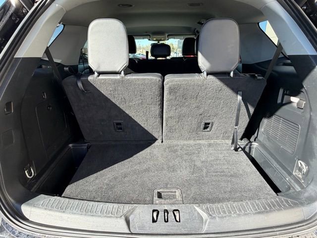 Used 2023 Ford Explorer XLT w/ Equipment Group 202A image 15