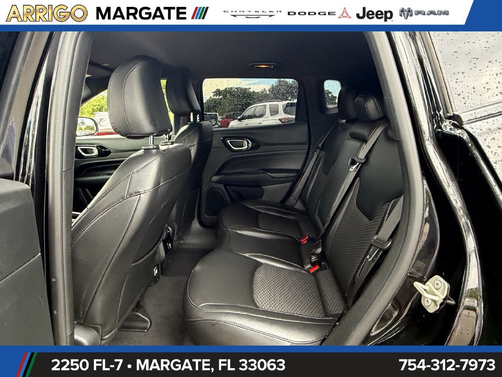 Certified 2023 Jeep Compass Latitude AWD/4WD image 11