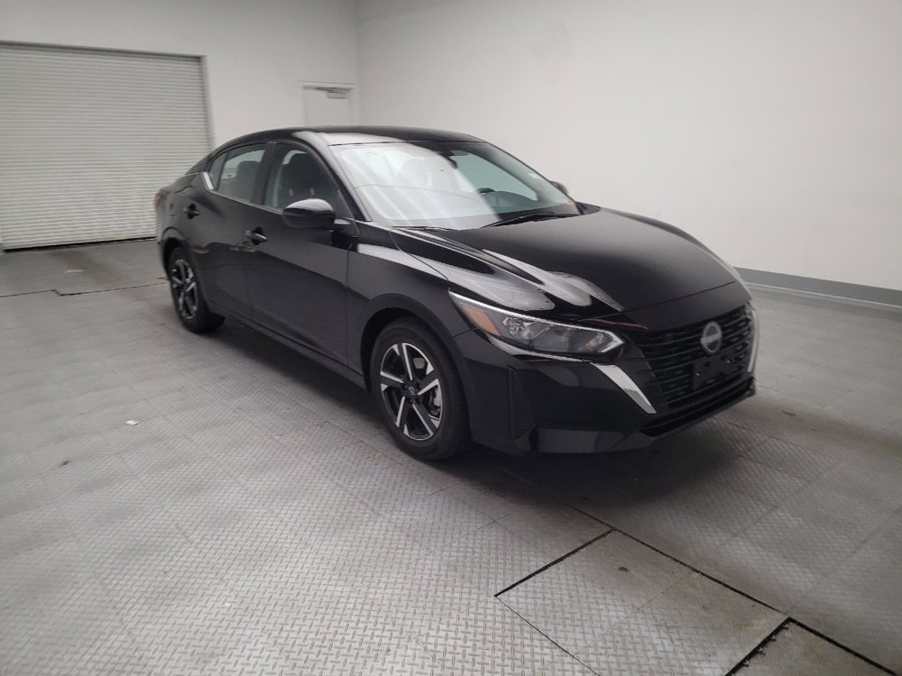 Used 2025 Nissan Sentra SV image 13
