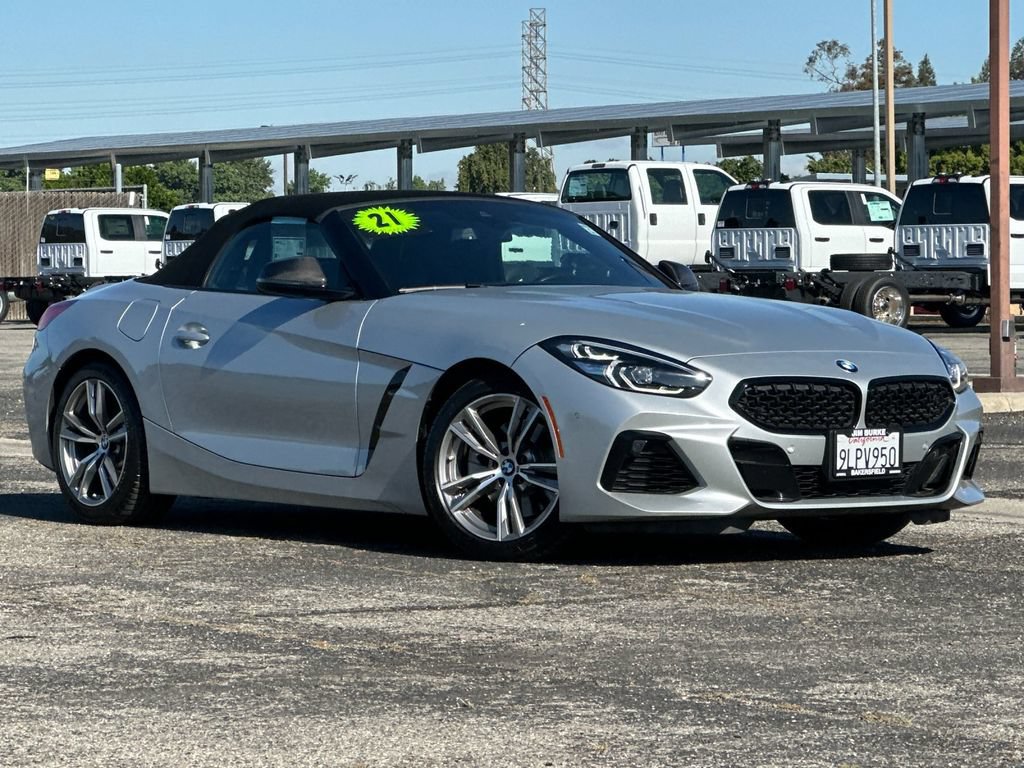 Used 2021 BMW Z4 sDrive30i w/ M Sport Package RWD image 2