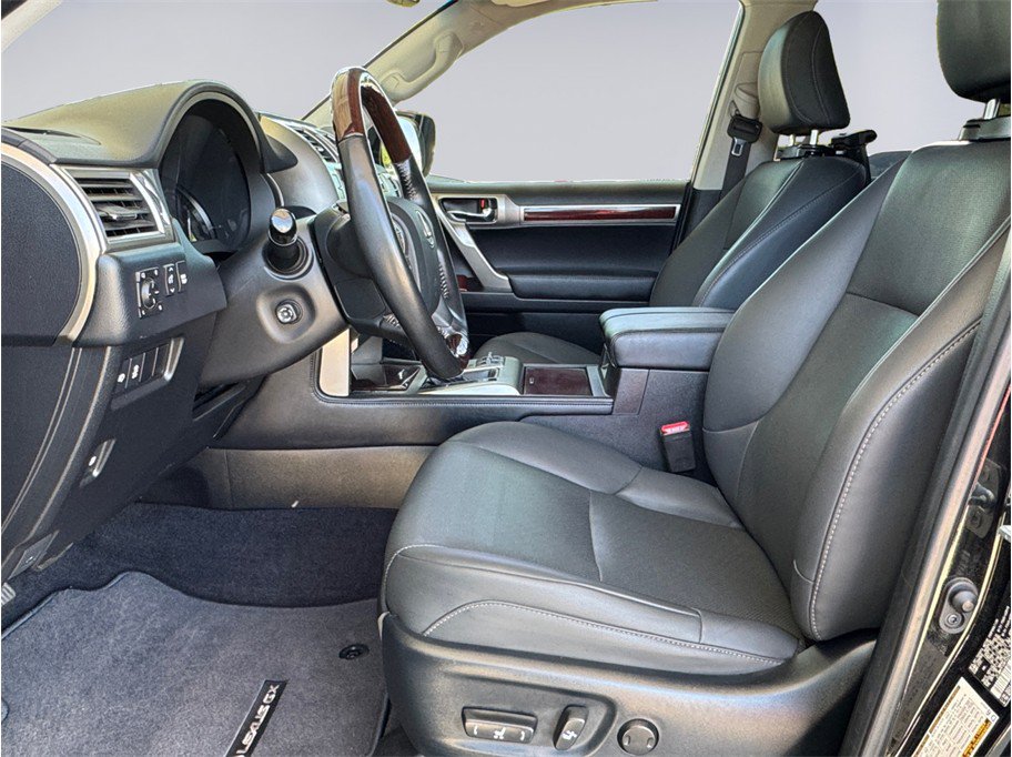 Used 2019 Lexus GX 460 AWD/4WD image 11