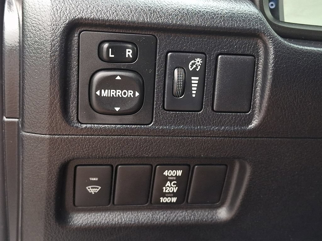 Used 2016 Toyota 4Runner SR5 Premium AWD/4WD image 25