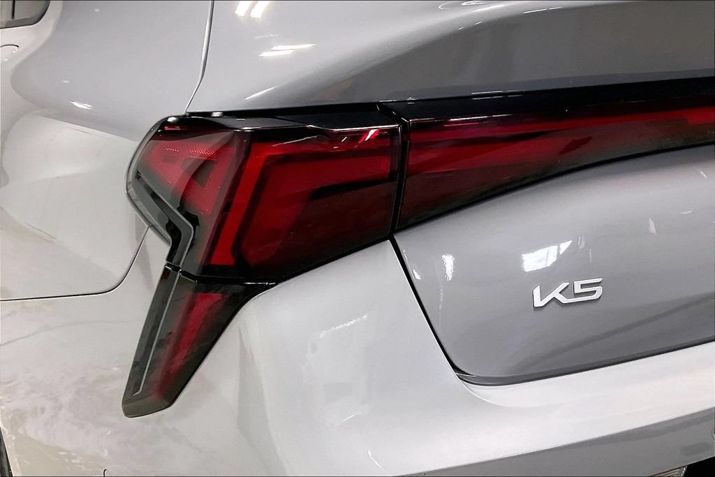 Used 2025 Kia K5 GT w/ GT1 Package FWD image 38
